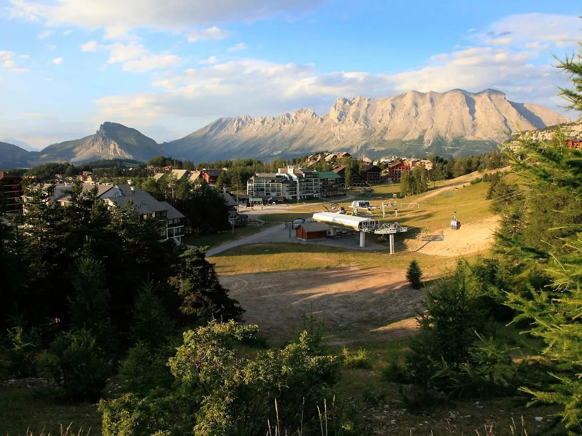 Chalet Renove 6 Pers Avec Wifi Et Parking Gratuit A La Joue Du Loup - Fr-1-504-128 Le Devoluy