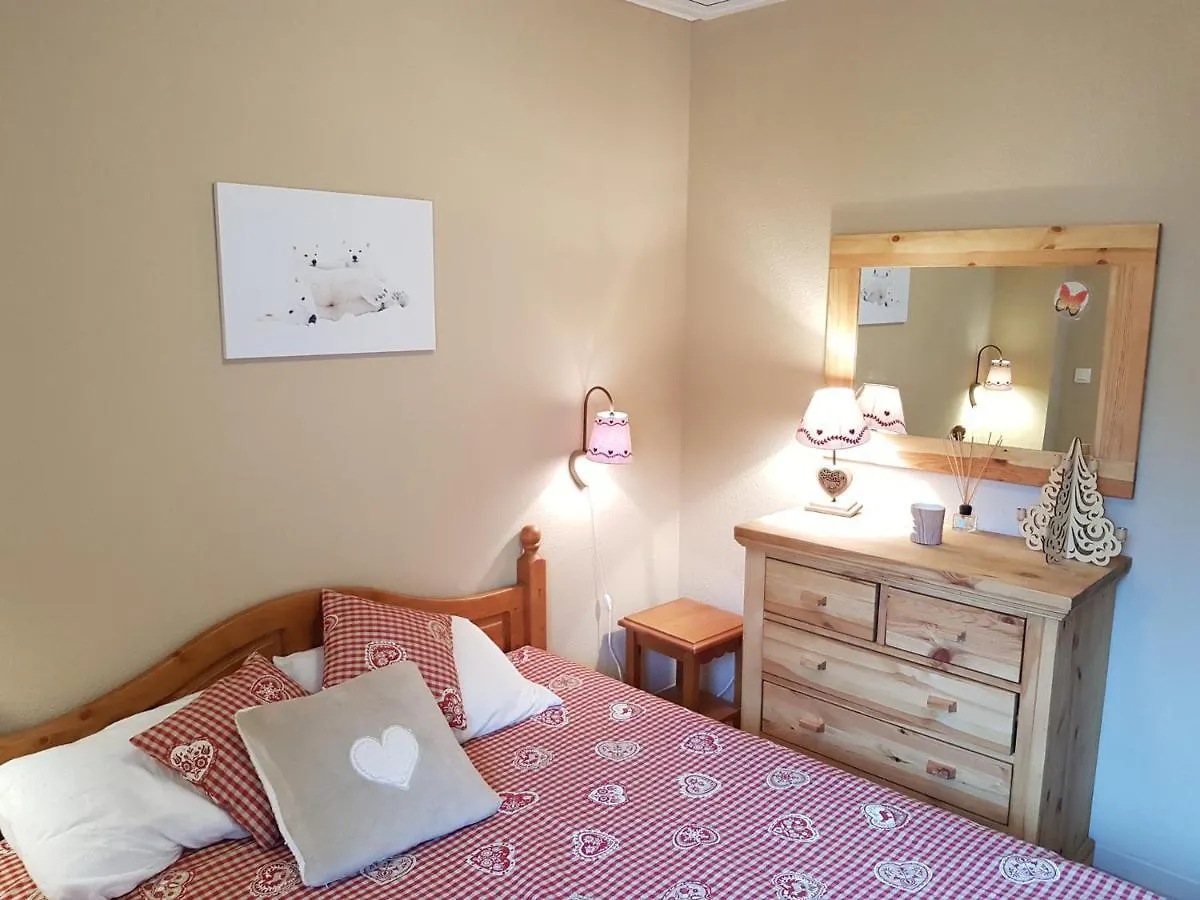 Chalet Renove 6 Pers Avec Wifi Et Parking Gratuit A La Joue Du Loup - Fr-1-504-128 Le Devoluy