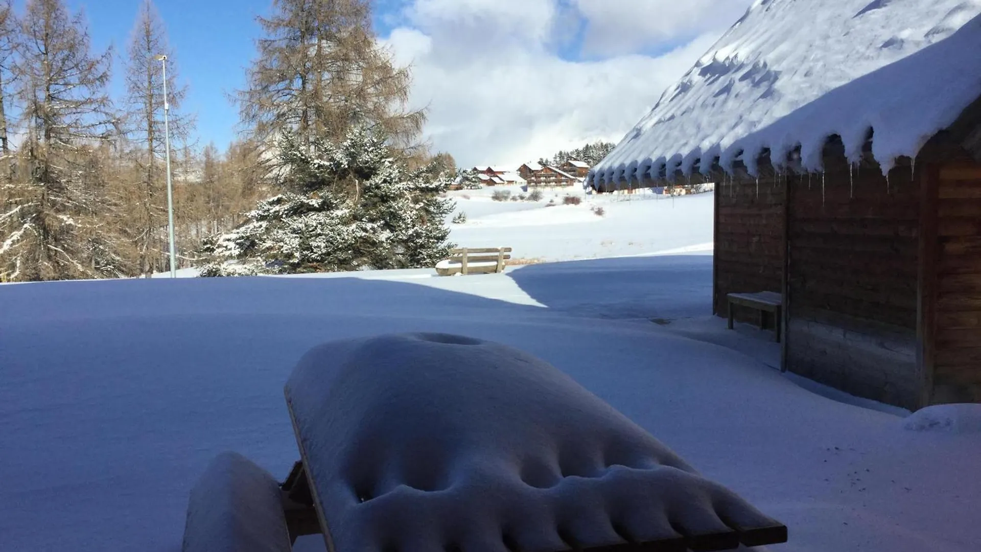 Chalet Renove 6 Pers Avec Wifi Et Parking Gratuit A La Joue Du Loup - Fr-1-504-128 Le Devoluy