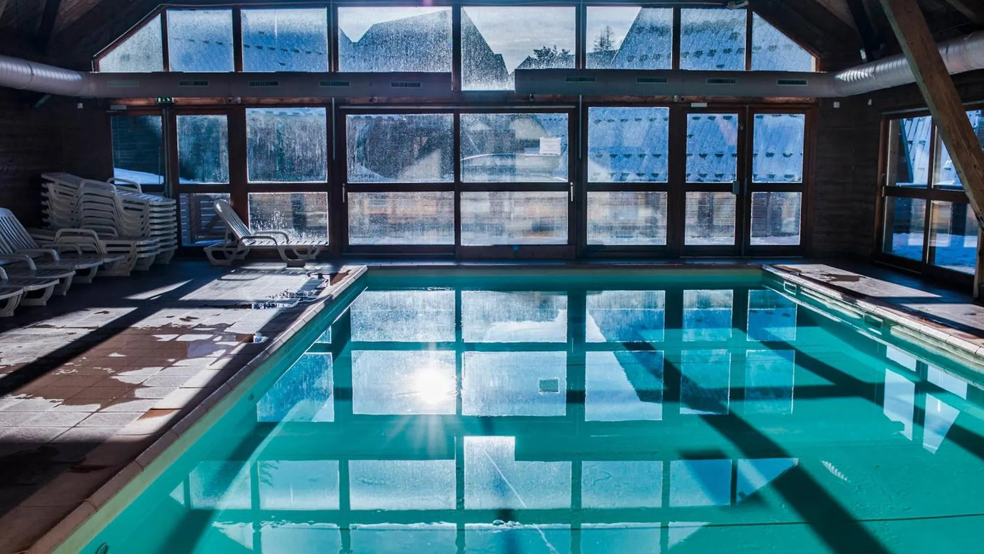 Chalet Renove 6 Pers Avec Wifi Et Parking Gratuit A La Joue Du Loup - Fr-1-504-128 Le Devoluy