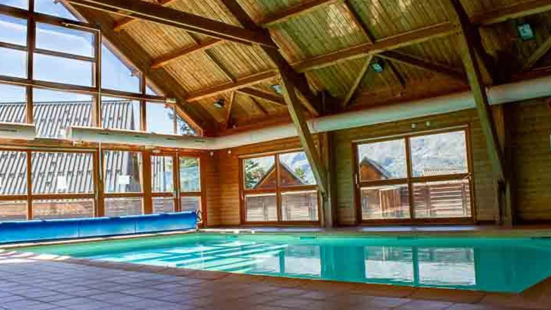 Chalet Renove 6 Pers Avec Wifi Et Parking Gratuit A La Joue Du Loup - Fr-1-504-128 Le Devoluy France